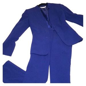 Tahari Pantsuit
